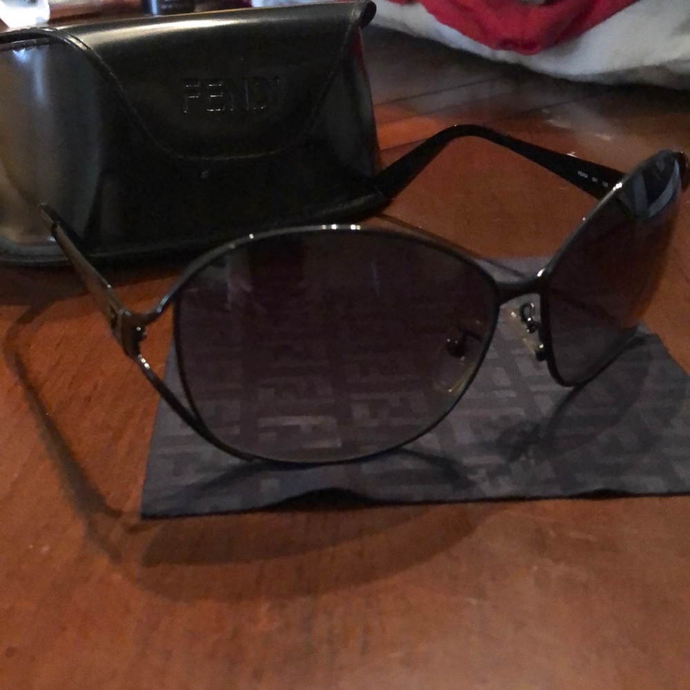 Gentle Used Authentic Fendi Sunglasses